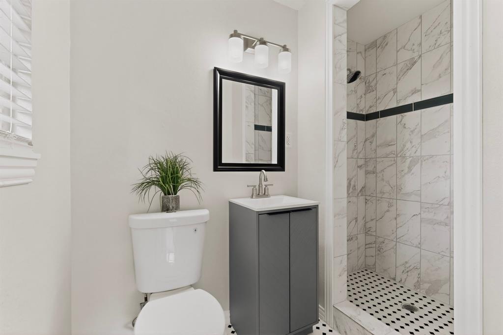 Glen Oaks - Residential