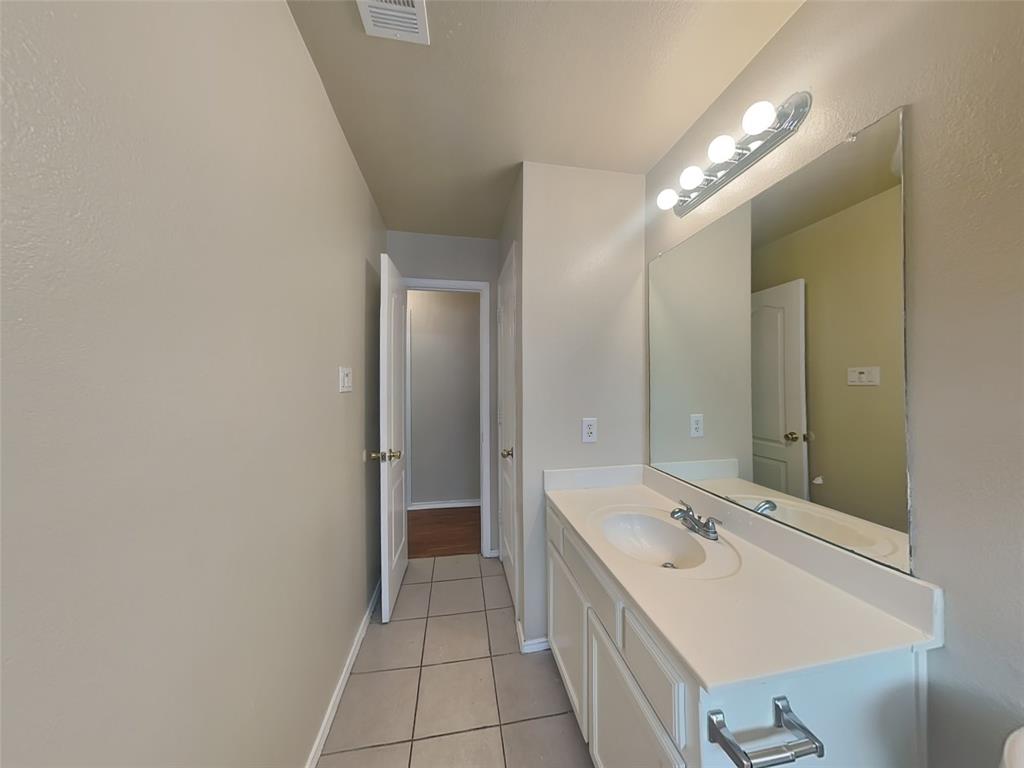Golden Gte Park 1 - Residential Lease