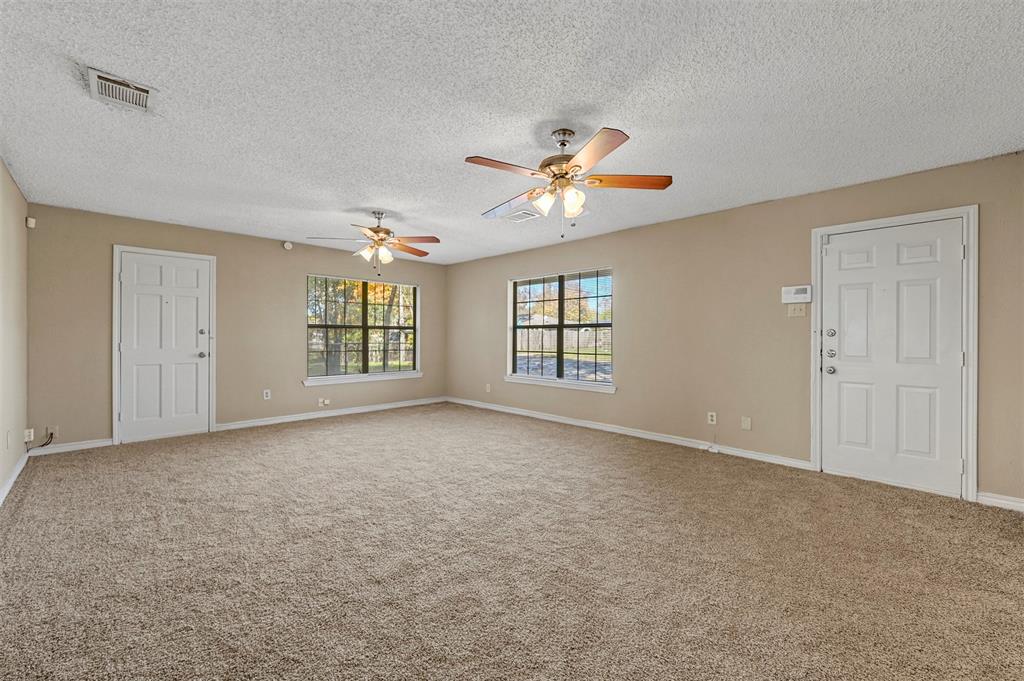 Cedar Heights Acreage - Residential Lease