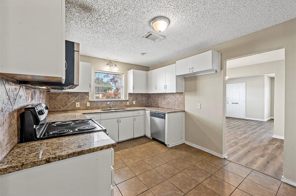 Cedar Heights Acreage - Residential Lease