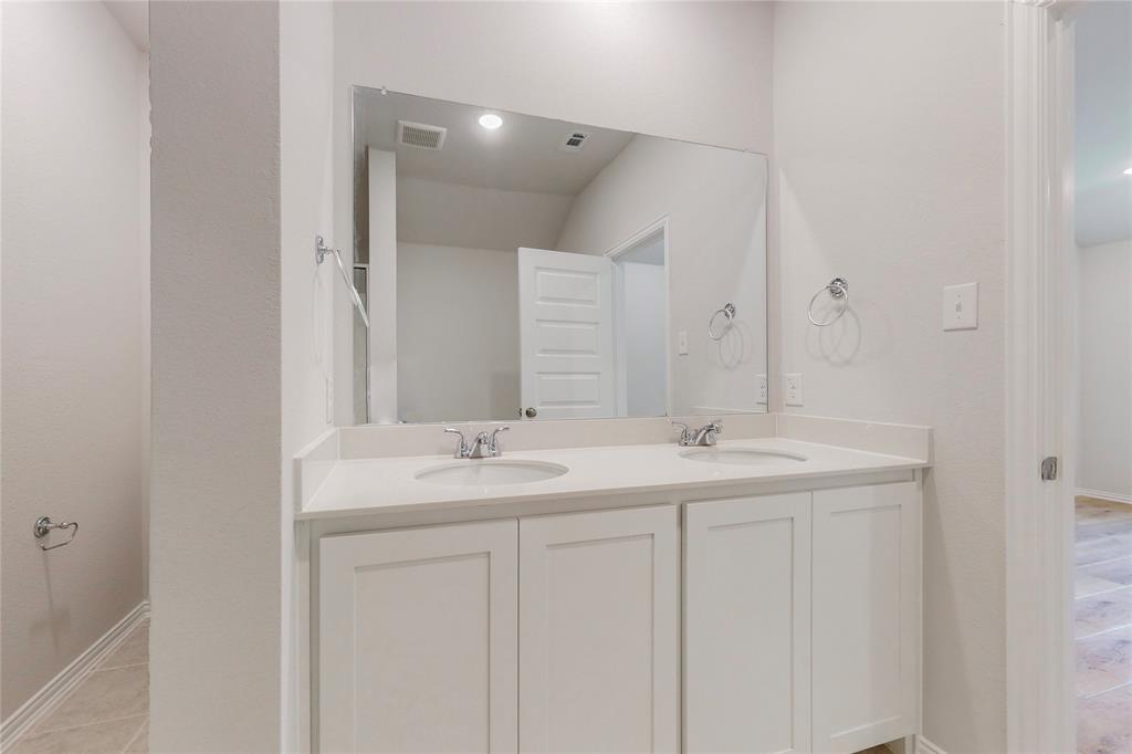 PARK PLACE AT ANNA - Residential Lease
