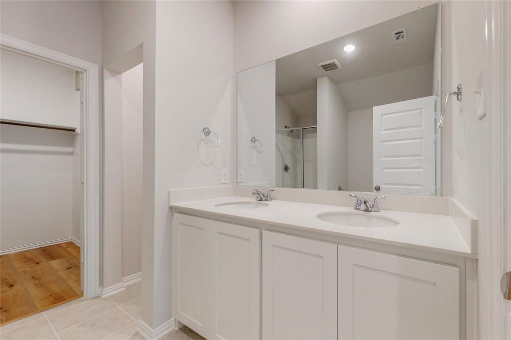 PARK PLACE AT ANNA - Residential Lease