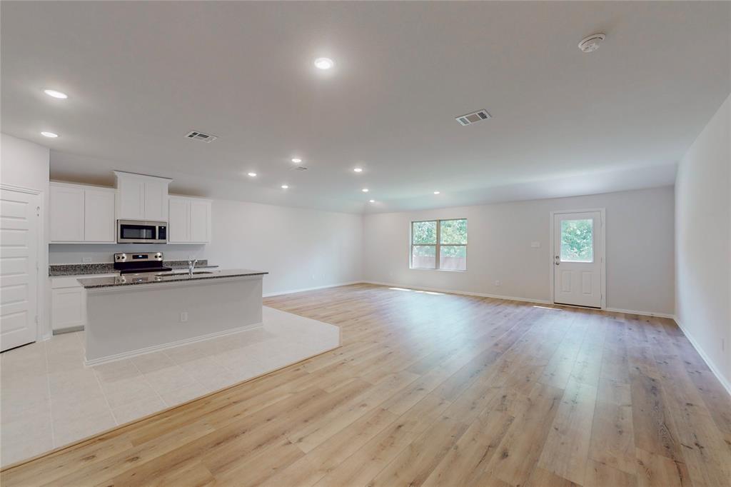 PARK PLACE AT ANNA - Residential Lease
