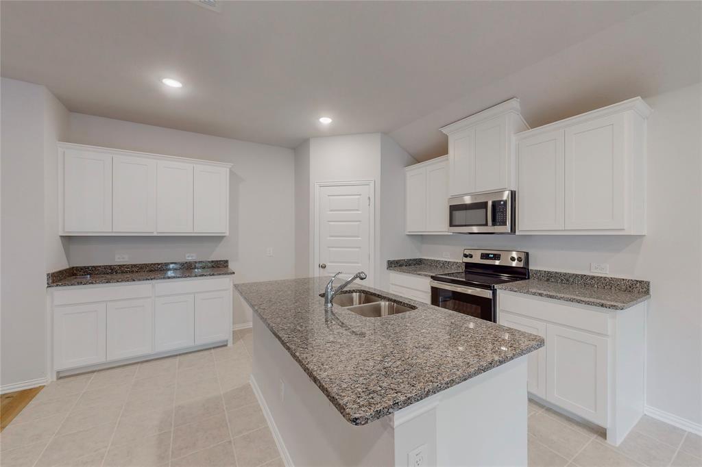 PARK PLACE AT ANNA - Residential Lease