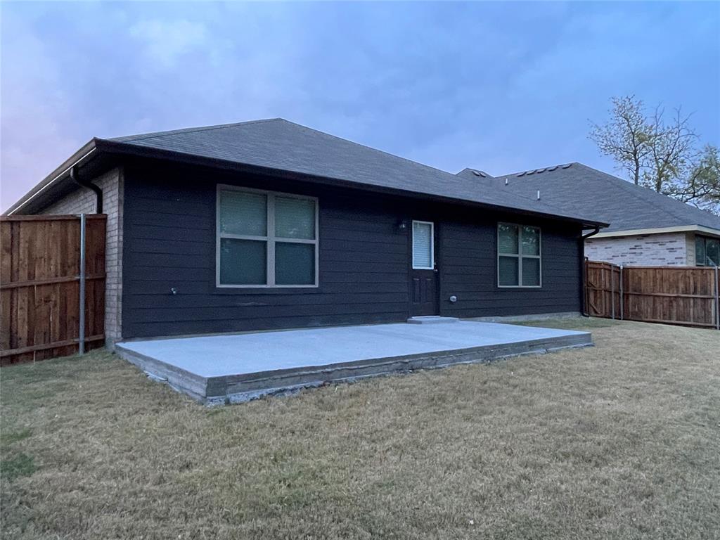PARK PLACE AT ANNA - Residential Lease