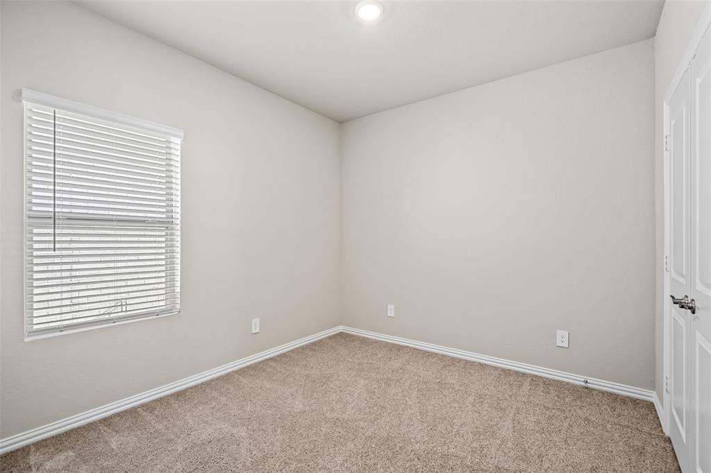 Bryant Farms Ph 1 - Residential Lease
