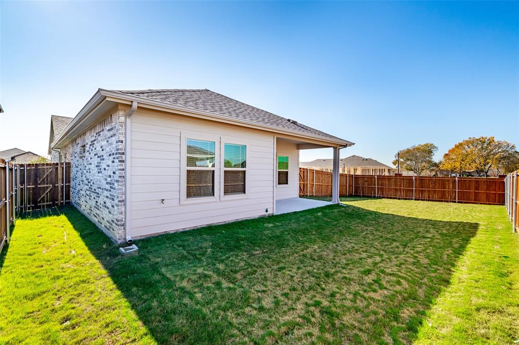 Bryant Farms Ph 1 - Residential Lease