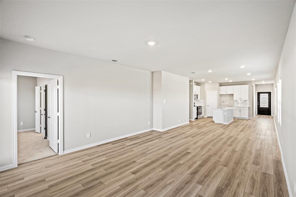 Bryant Farms Ph 1 - Residential Lease