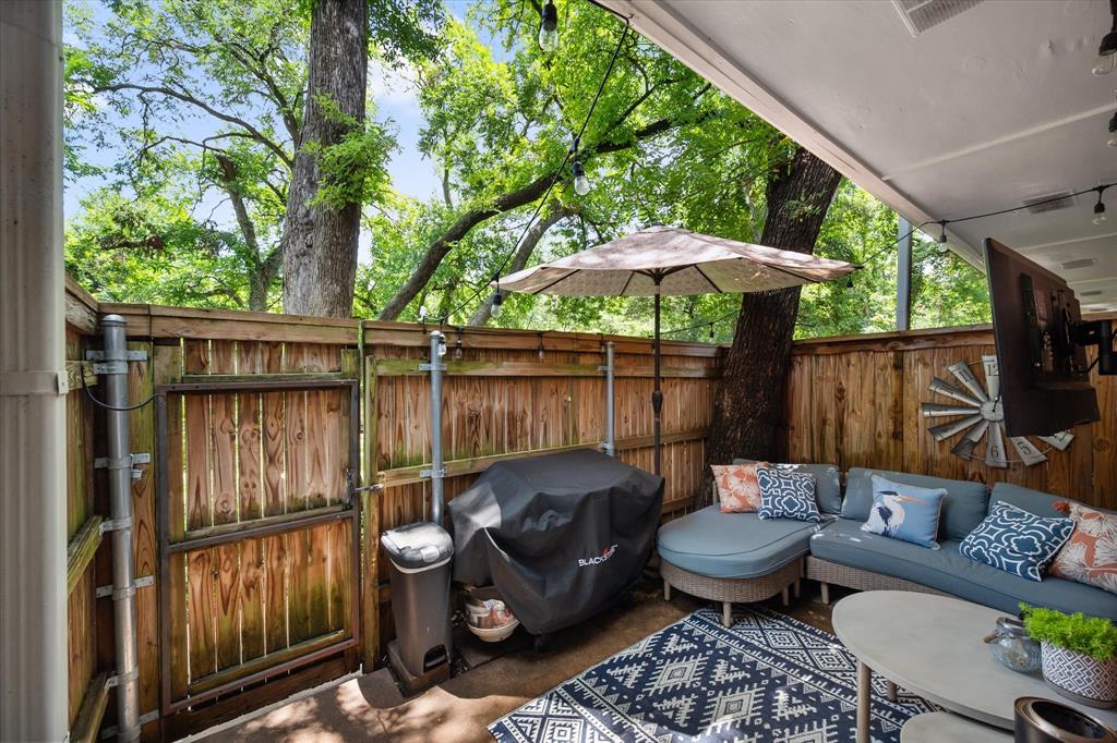 Indian Creek Condo - Residential