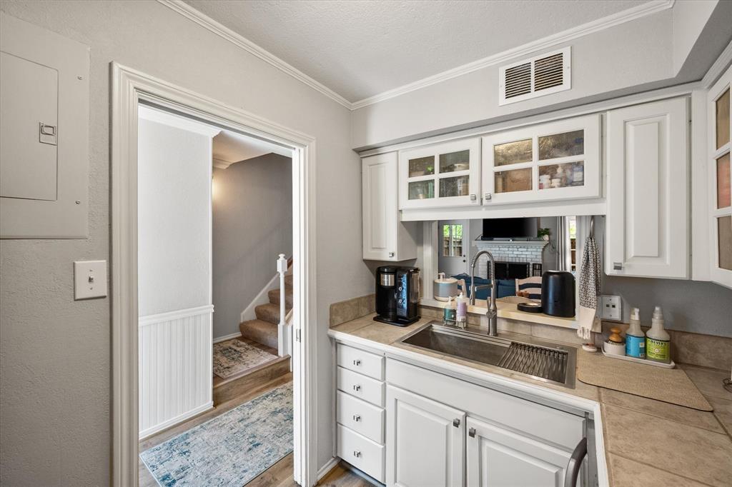 Indian Creek Condo - Residential