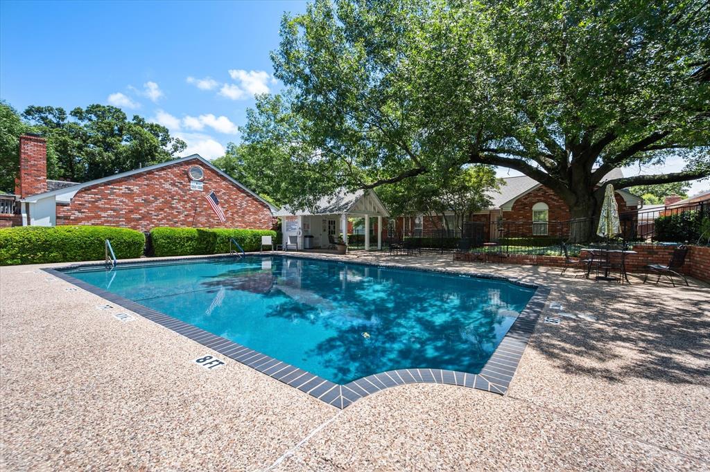 Indian Creek Condo - Residential