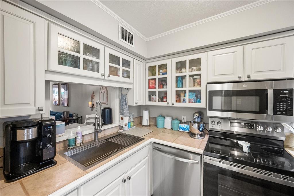 Indian Creek Condo - Residential