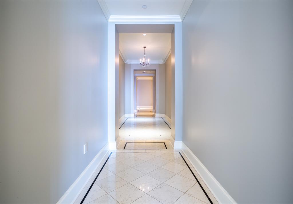 Ritz-Carlton Residences 1 - Residential