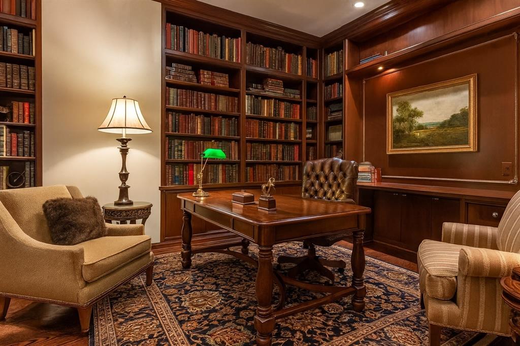 Ritz-Carlton Residences 1 - Residential