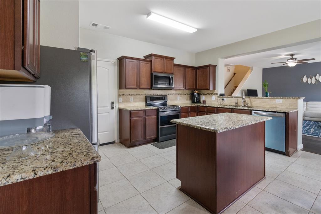 Cypress Bend 2 - Residential Lease