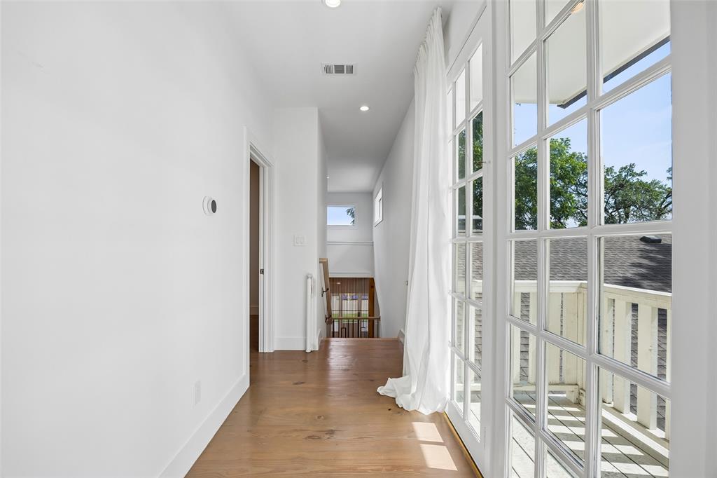 Lovers Lane East - Residential