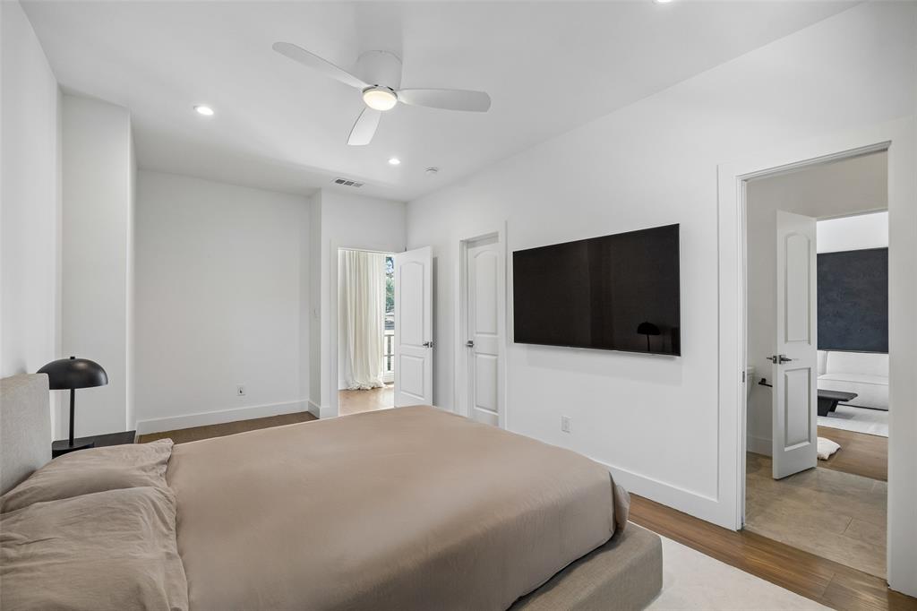 Lovers Lane East - Residential