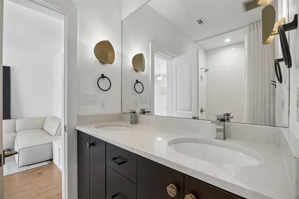 Lovers Lane East - Residential