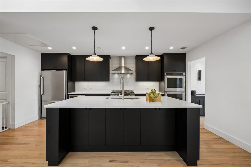 Lovers Lane East - Residential
