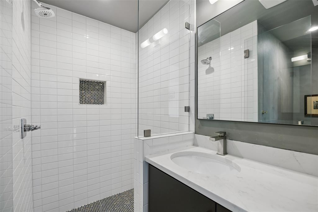 Lovers Lane East - Residential