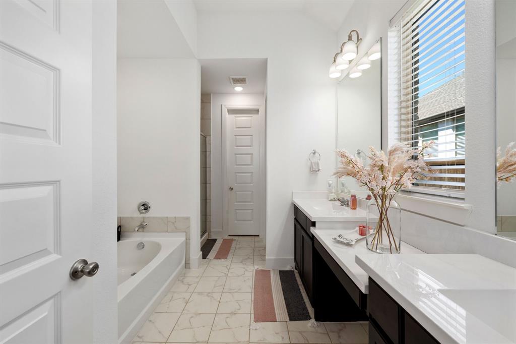 Sonoma Verde - Residential