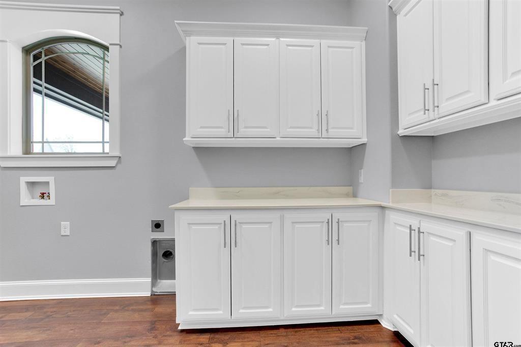 Hide A Way Lake U-61 - Residential