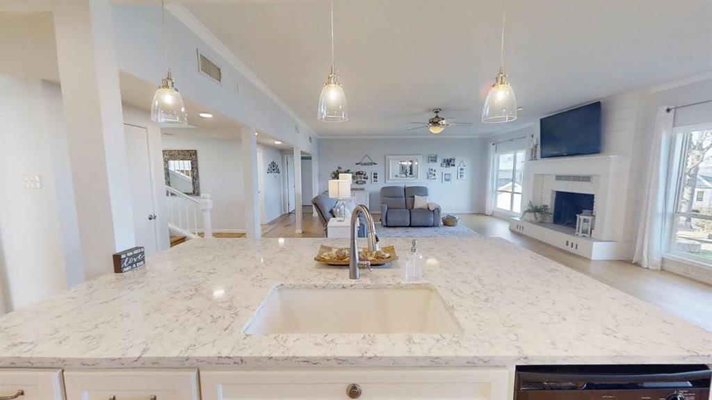 Hide A Way Bay - Residential
