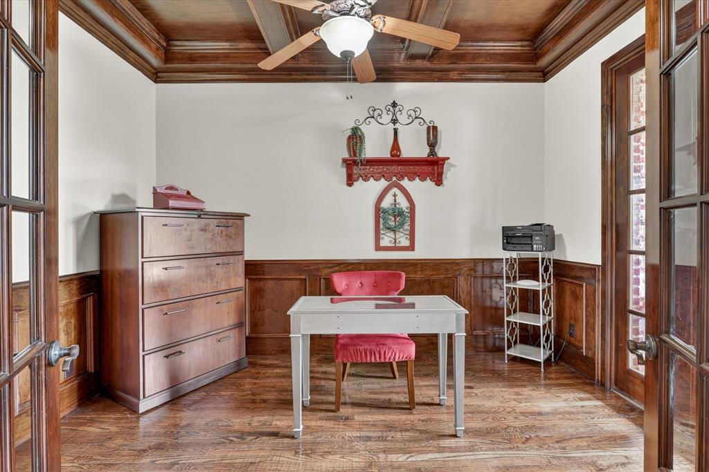 Whispering Oaks - Residential