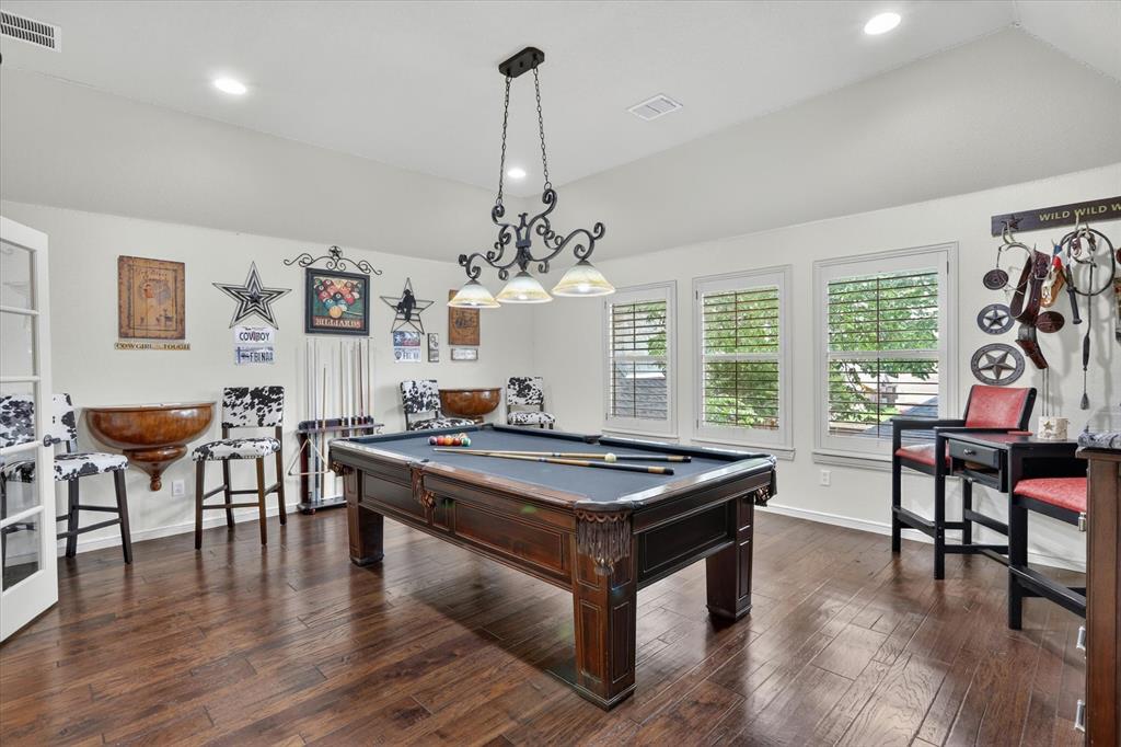 Whispering Oaks - Residential
