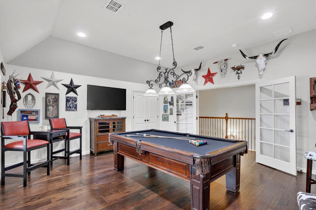 Whispering Oaks - Residential