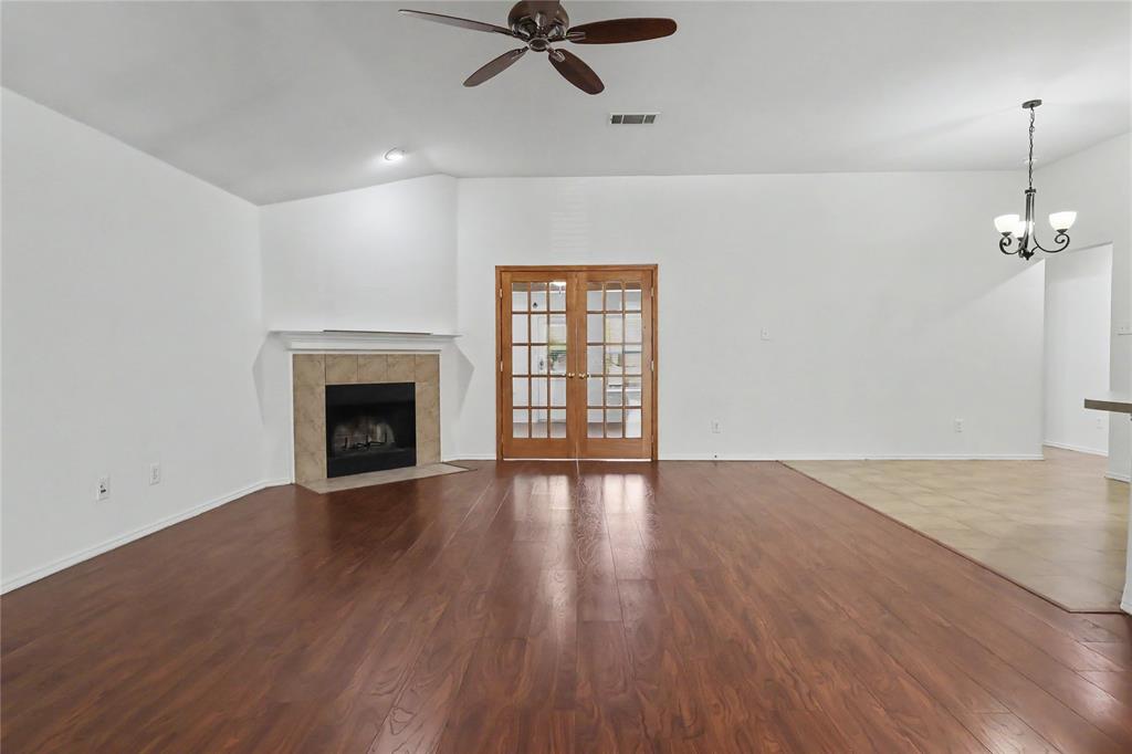 Falcon S Lair Ph 4b - Residential