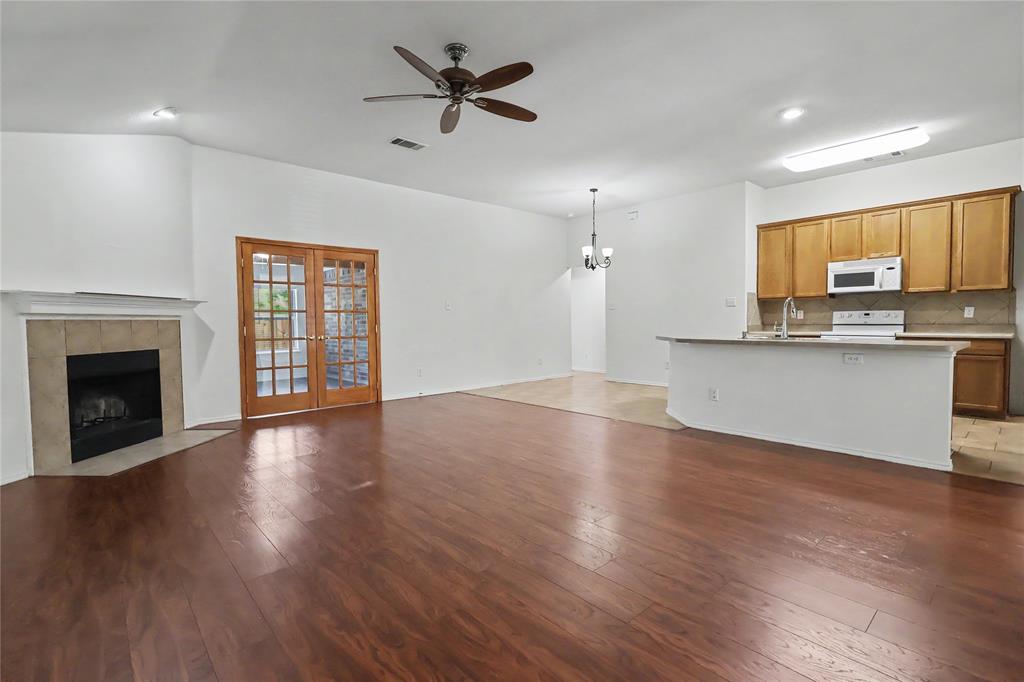 Falcon S Lair Ph 4b - Residential