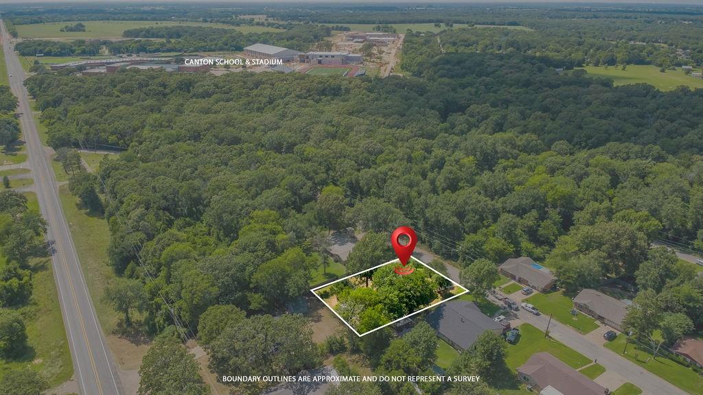 Woodland Acres West - Residential