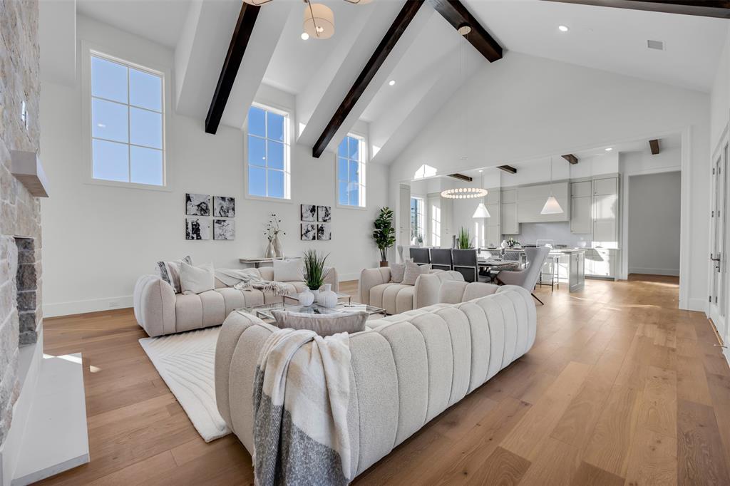 Preston Manor - Residential