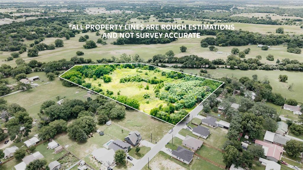 Prime opportunity to own 7.89 acres of unimproved residential land in Bridgeport, Texas, ideally positioned next to one of the area's newest developments. This tract offers the perfect blend of small-town living, growth potential, and convenience, making it an attractive option for homebuyers, builders, and investors alike.
Located just a short commute to Denton and the DFW Metroplex, this property gives buyers the chance to enjoy more space and privacy without giving up access to major employment centers, shopping, dining, and entertainment. With easy access to regional highways and continued growth in the surrounding area, this tract is well-suited for those looking to build a custom home, hold as an investment, or explore future development potential.
Buyers will appreciate the ample acreage, room for a homesite and outdoor amenities, and the appeal of being near a newer residential development, which may enhance long-term desirability and value. Whether you're looking for a peaceful place to build or land in a growing market, this 7.89-acre Bridgeport tract is a rare find with strong upsides!