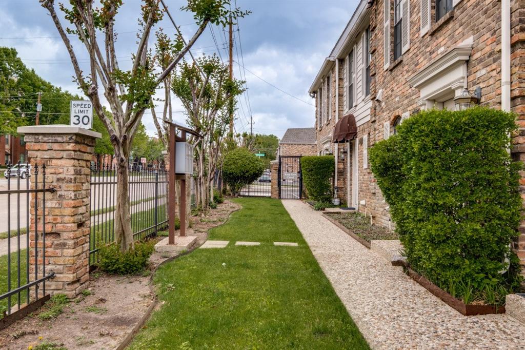Hartford Place Condo - Residential