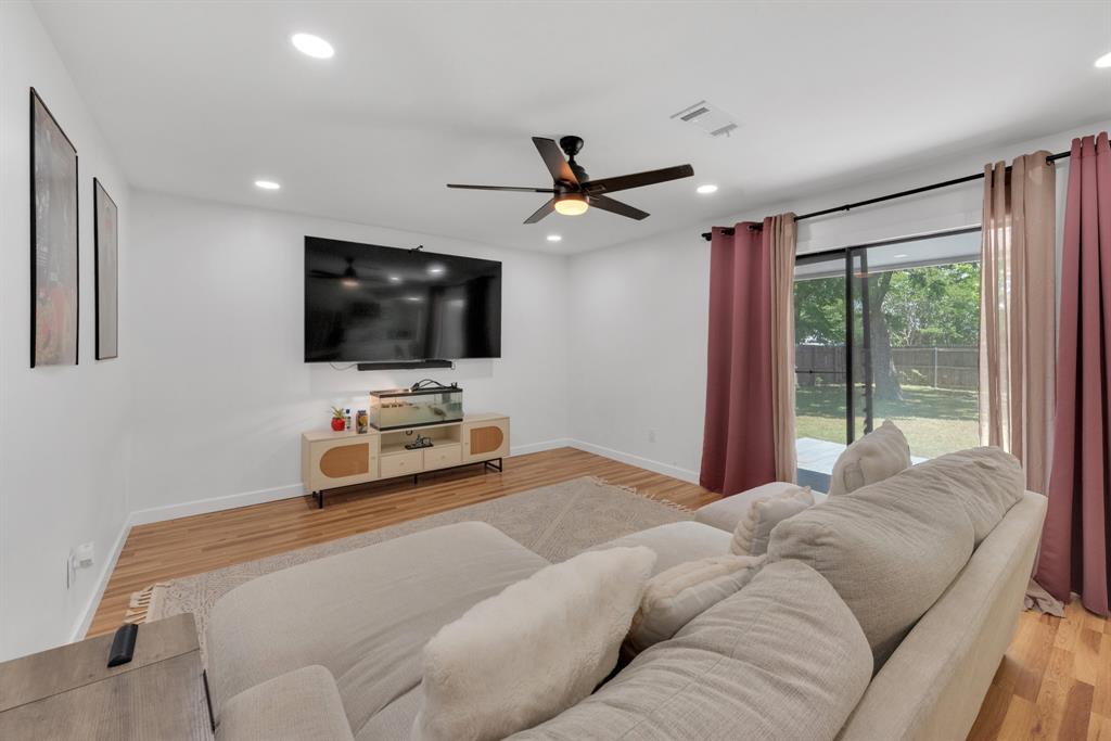 Sunshine Harbor Add - Residential
