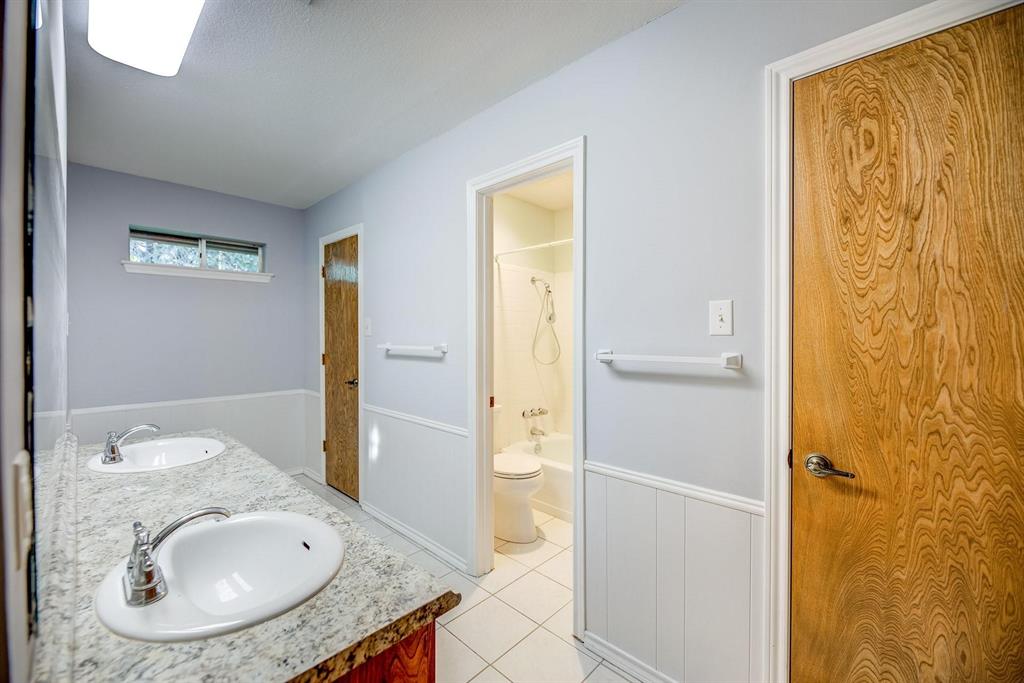 Overland Stage Estates - Residential Lease