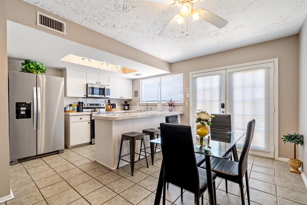 Mountain Creek Twnhs - Residential