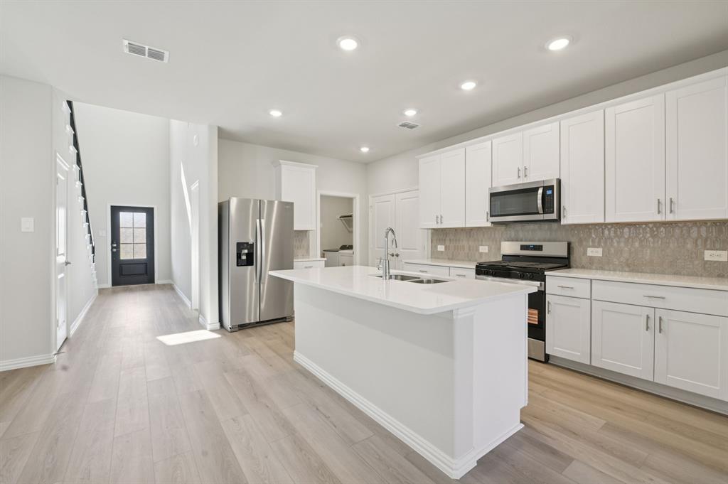 Lakehaven - Residential