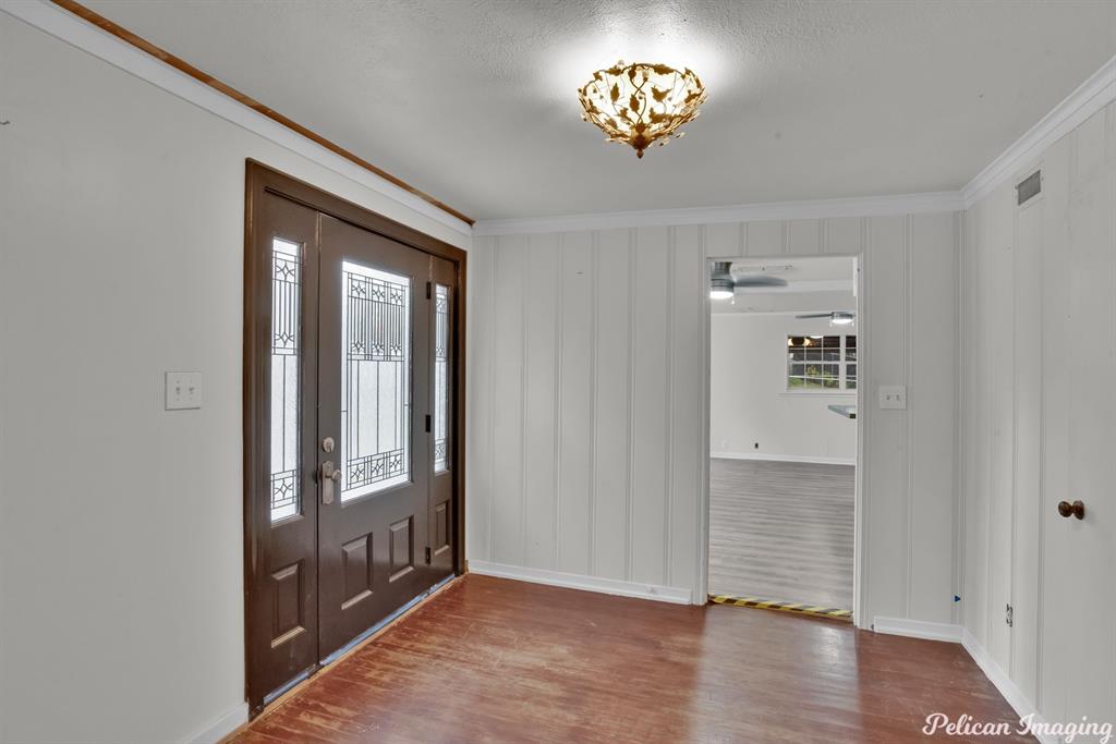 Town-Plain Dealing - Residential