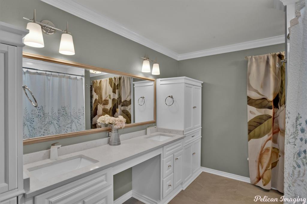 Town-Plain Dealing - Residential