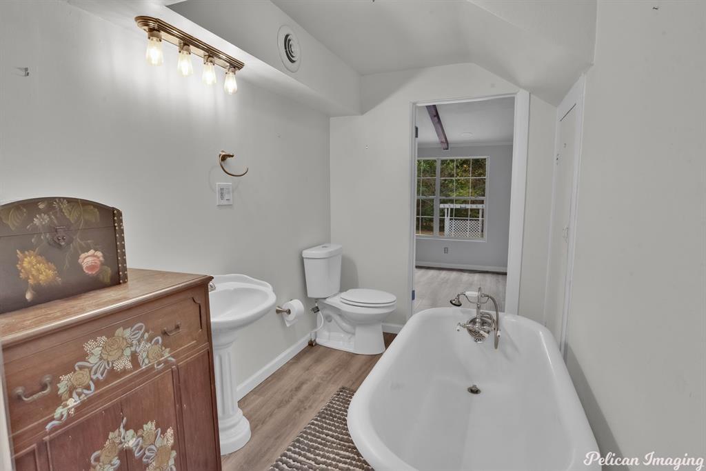 Town-Plain Dealing - Residential