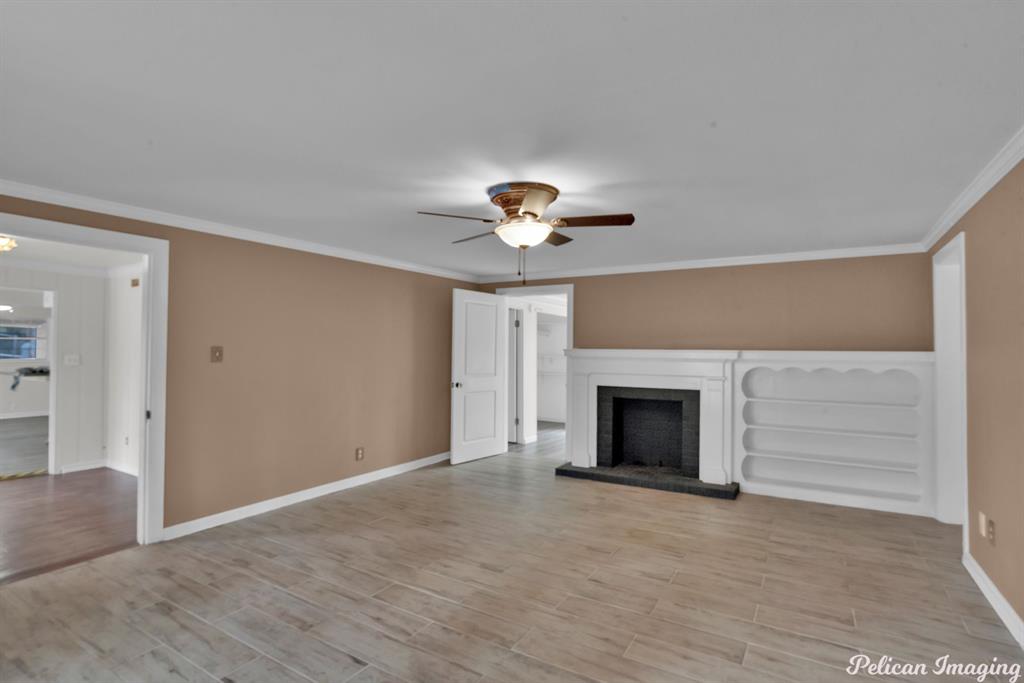 Town-Plain Dealing - Residential