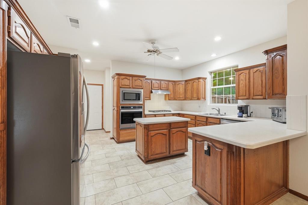 Bentley Woods Add Ph B - Residential