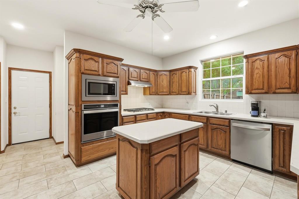 Bentley Woods Add Ph B - Residential