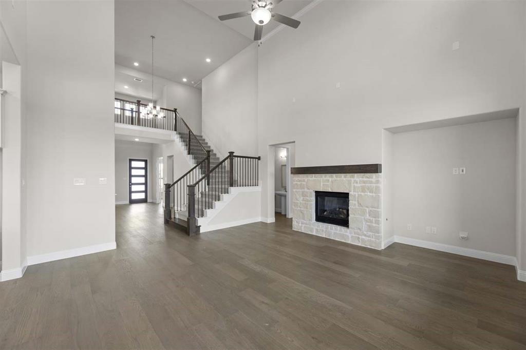 Nelson Lake - Residential