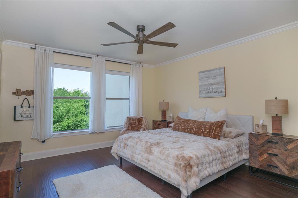 Waters Edge Condo - Residential