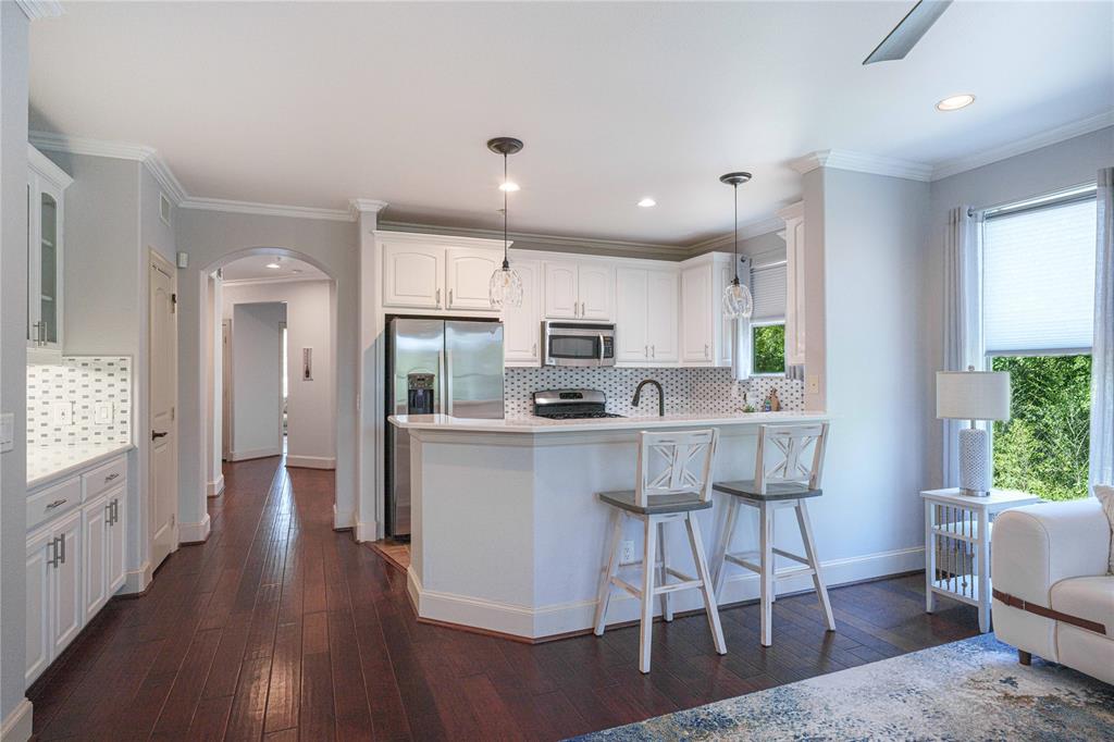 Waters Edge Condo - Residential