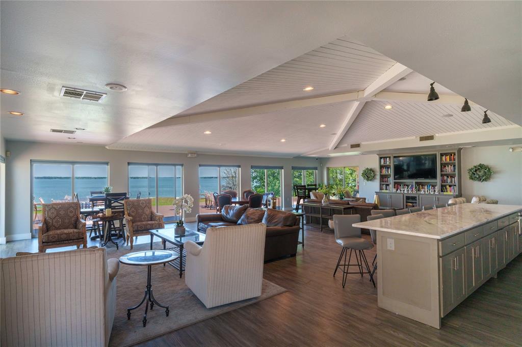 Waters Edge Condo - Residential